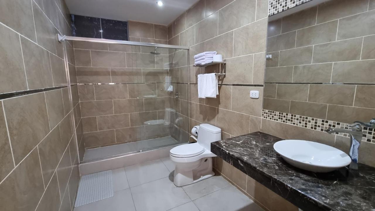 Hotel Imperio Real Trujillo Ngoại thất bức ảnh