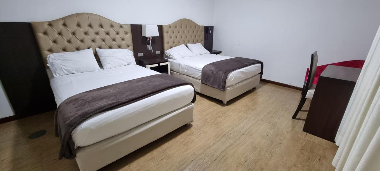 Hotel Imperio Real Trujillo Ngoại thất bức ảnh